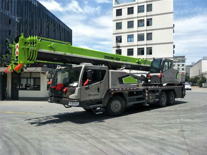 冕宁县跨街广告牌的高空安装注意事项