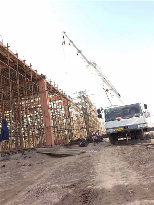 冕宁县吊车作业的安全注意事项有哪些？